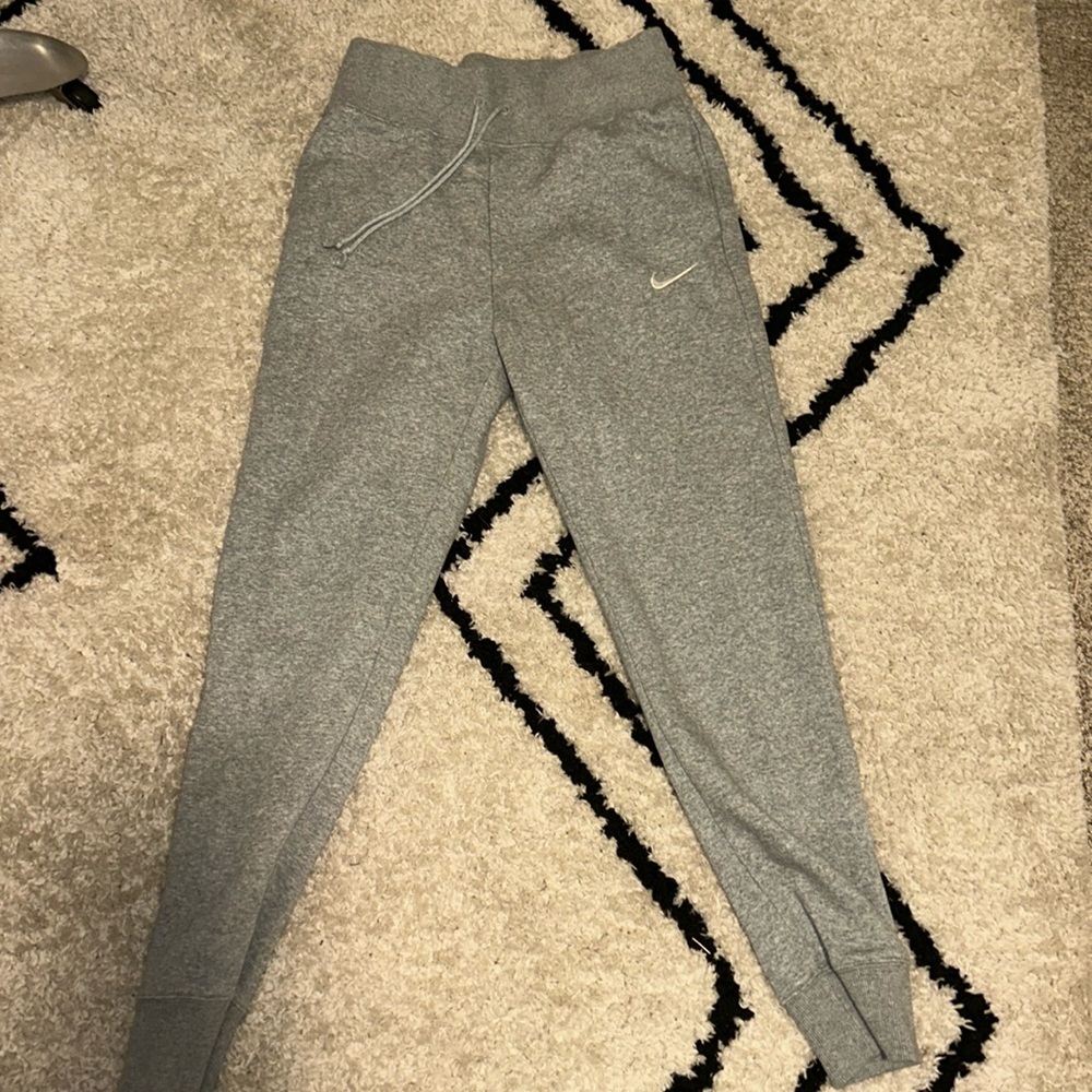Nike grey sweat pants